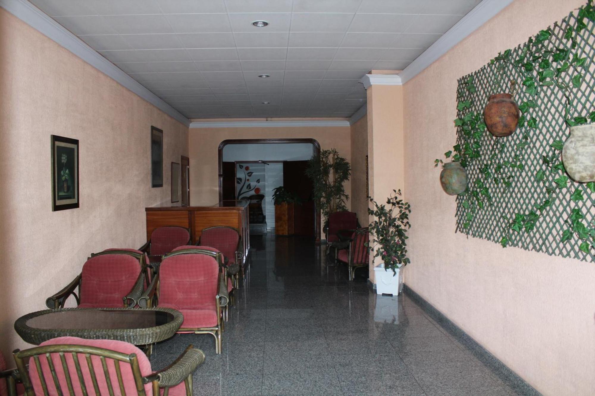 Hotel Los Naranjos เรโวลตา ภายนอก รูปภาพ