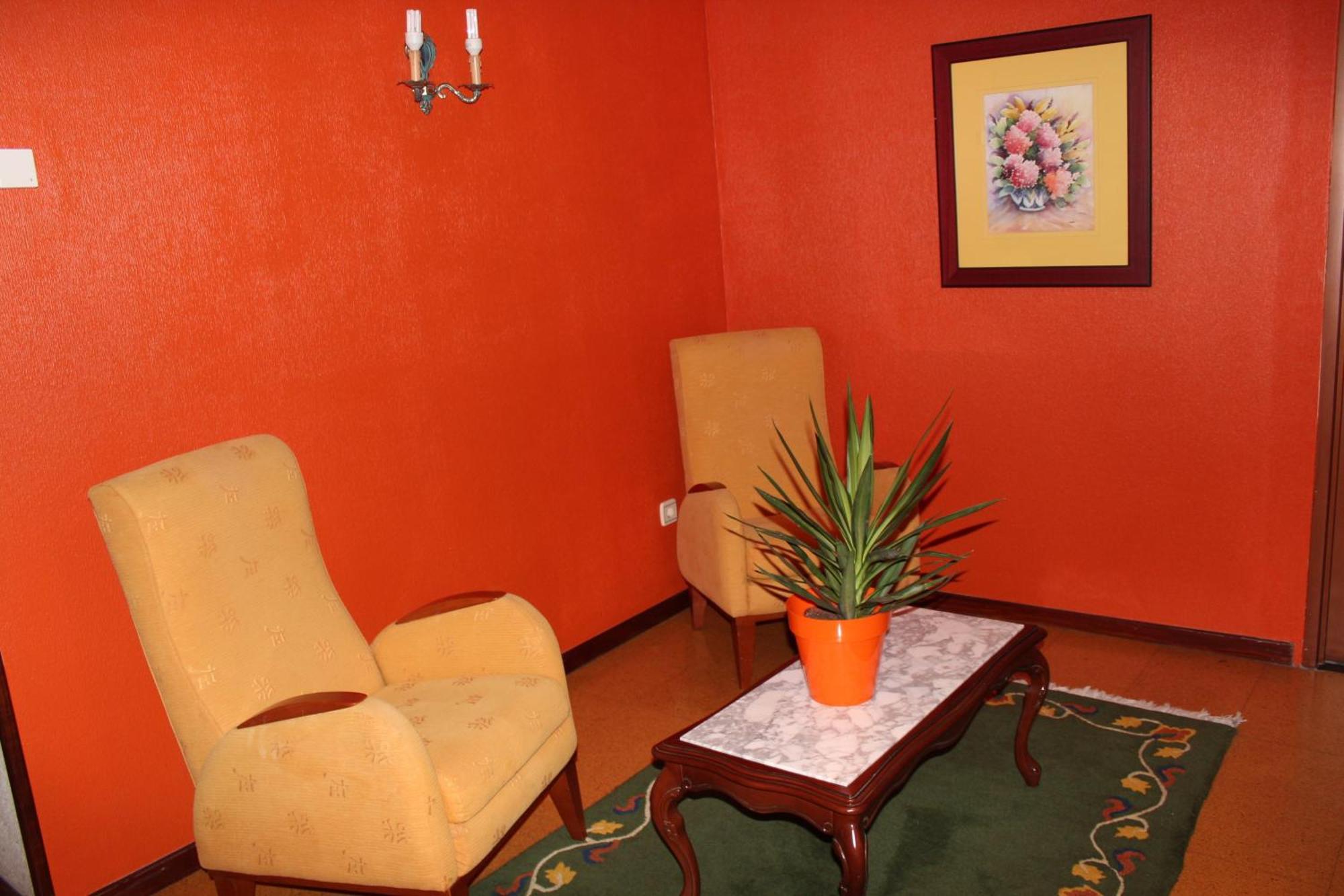 Hotel Los Naranjos เรโวลตา ภายนอก รูปภาพ