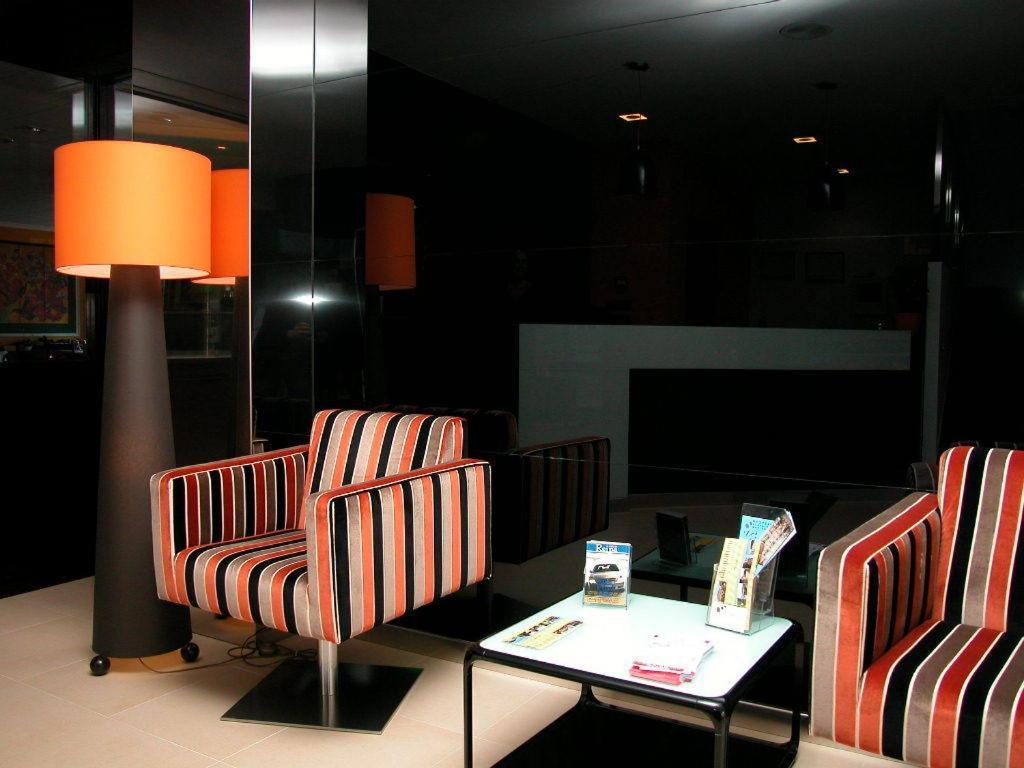 Hotel Los Naranjos เรโวลตา ภายนอก รูปภาพ